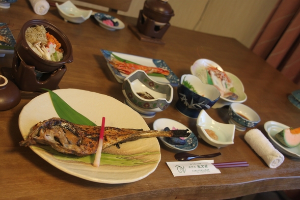 地産地消　船泊港はうまいぞ　連泊は「八角」味噌焼おすすめ!!